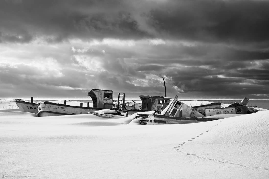 Boat Graveyard with Sea Mist "Kearashi"